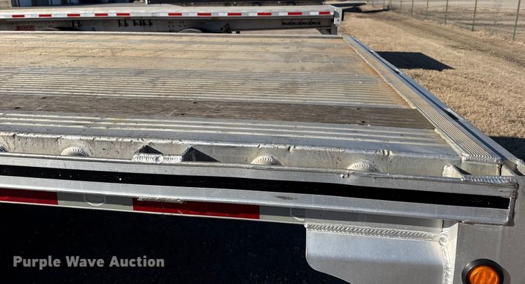 image for item FB0591 2019 Mac Trailer Manufacturing flatbed trailer