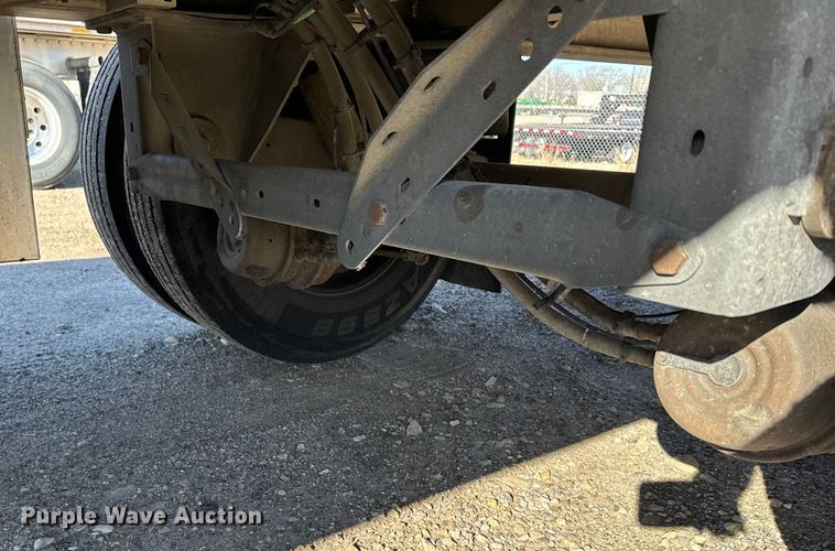 image for item FB0591 2019 Mac Trailer Manufacturing flatbed trailer