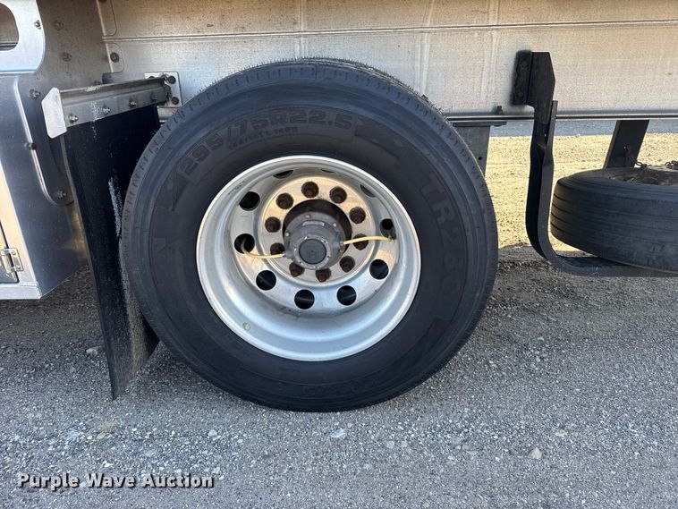 image for item FB0591 2019 Mac Trailer Manufacturing flatbed trailer