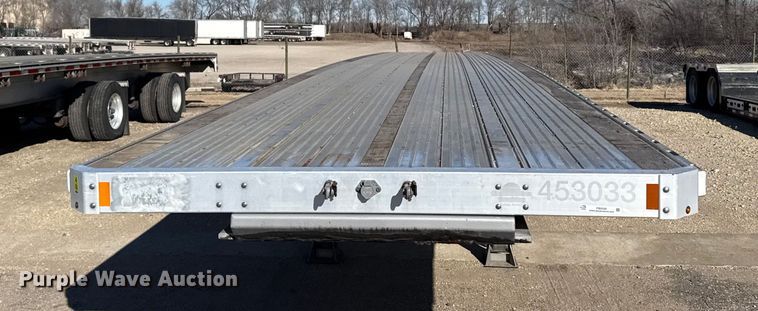 image for item FB0592 2021 Doonan  flatbed trailer