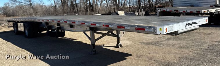 image for item FB0592 2021 Doonan  flatbed trailer