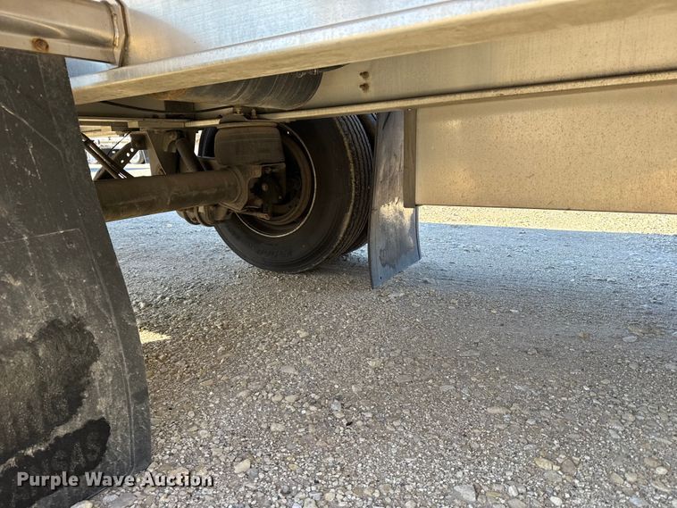 image for item FB0592 2021 Doonan  flatbed trailer