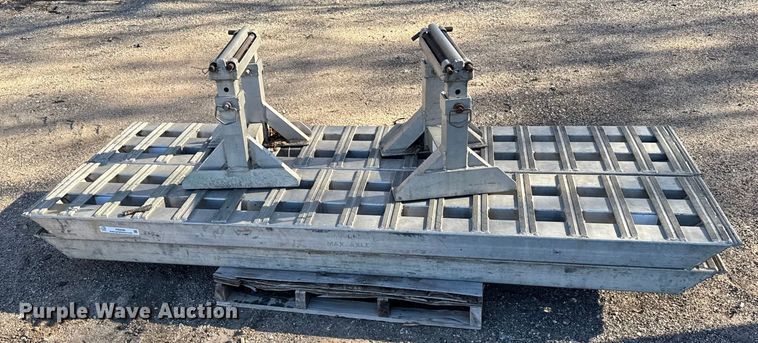 image for item FB0596 (4) drop deck trailer ramps with connector