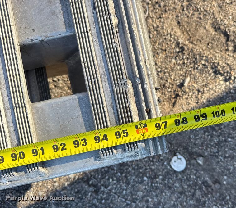 image for item FB0596 (4) drop deck trailer ramps with connector