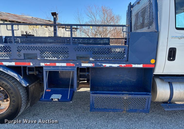 image for item FI1572 2010 International DuraStar 4300 flatbed truck