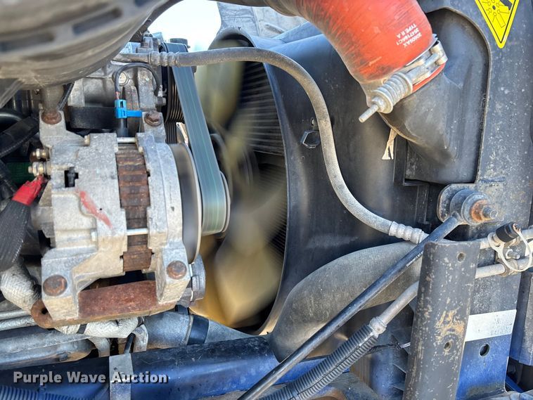 image for item FI1572 2010 International DuraStar 4300 flatbed truck