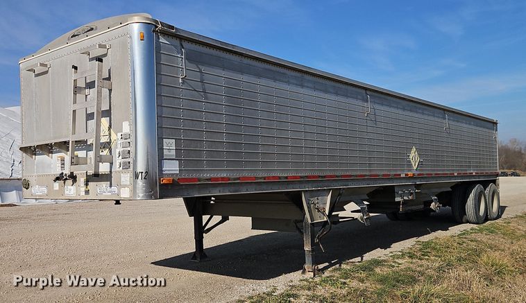 image for item FN5505 2002 Wilson Trailers DWH-400 grain trailer