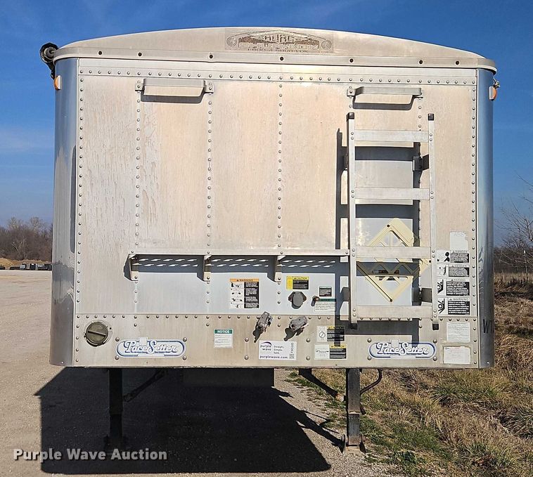 image for item FN5505 2002 Wilson Trailers DWH-400 grain trailer