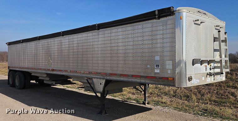 image for item FN5505 2002 Wilson Trailers DWH-400 grain trailer