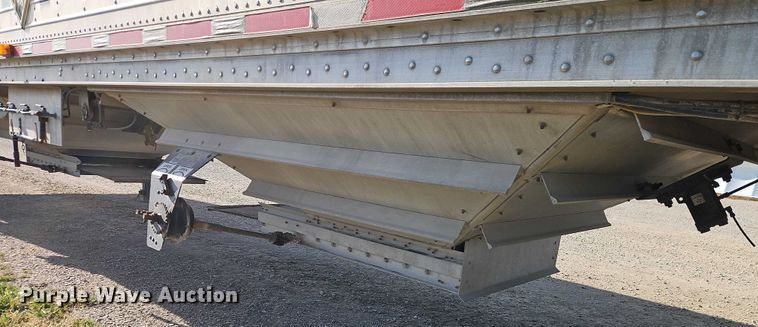image for item FN5505 2002 Wilson Trailers DWH-400 grain trailer