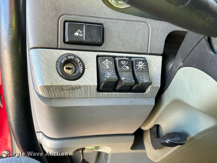 image for item YA1019 2017 Kenworth T680 semi truck