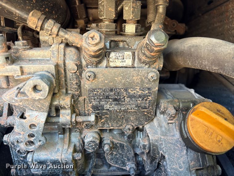 image for item YA1151 2019 International LT625 semi truck