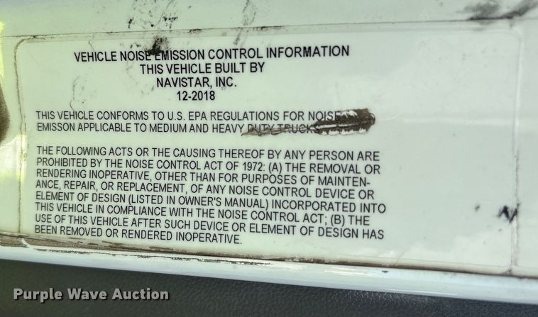 image for item YA1151 2019 International LT625 semi truck