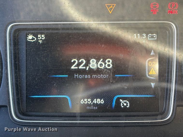 image for item YA1151 2019 International LT625 semi truck