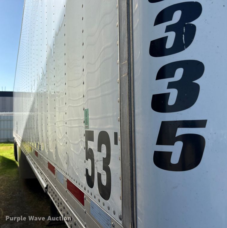 image for item YA1369 2017 CIMC 1RLR5305 refrigerated van trailer