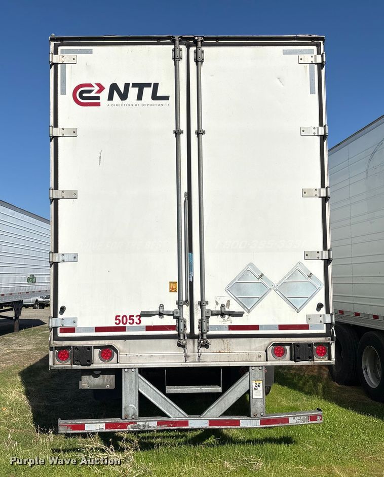 image for item YA1369 2017 CIMC 1RLR5305 refrigerated van trailer