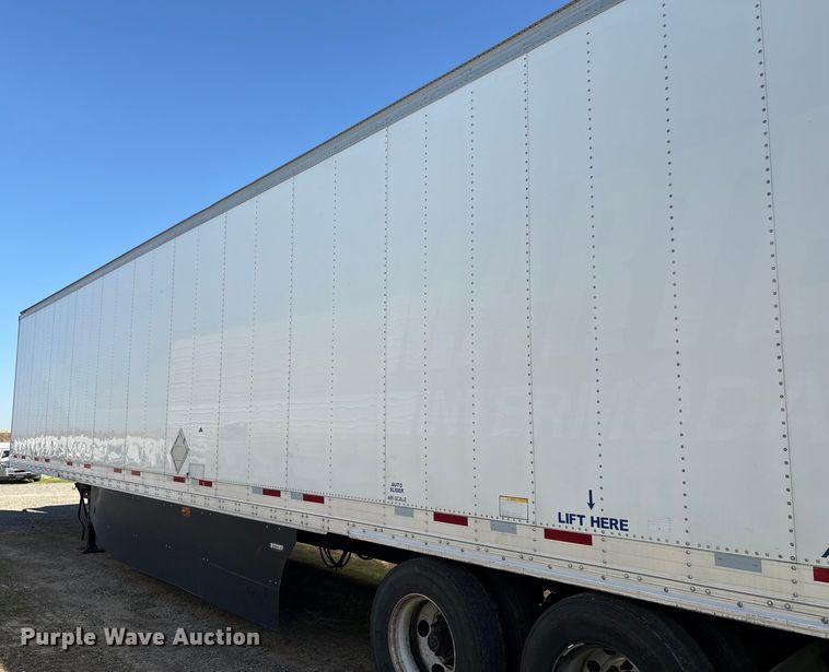 image for item YA1369 2017 CIMC 1RLR5305 refrigerated van trailer