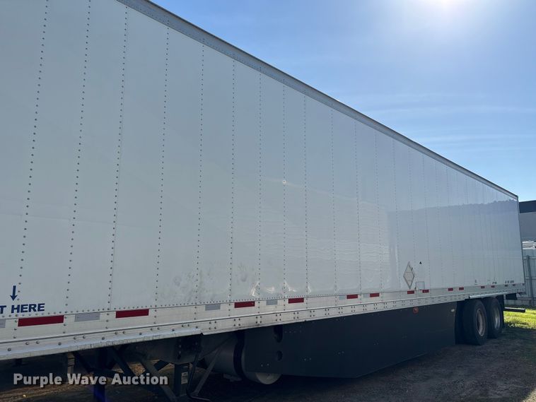 image for item YA1369 2017 CIMC 1RLR5305 refrigerated van trailer