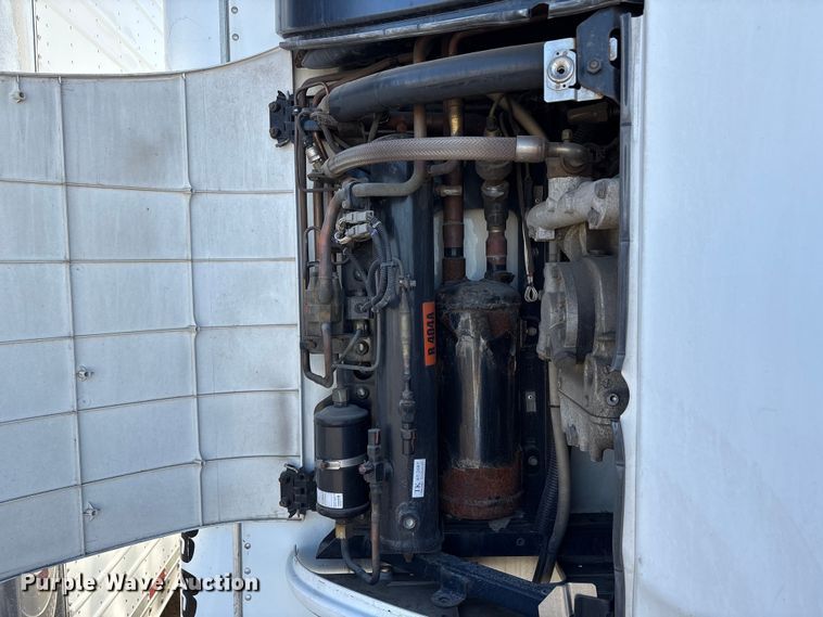 image for item YA1369 2017 CIMC 1RLR5305 refrigerated van trailer