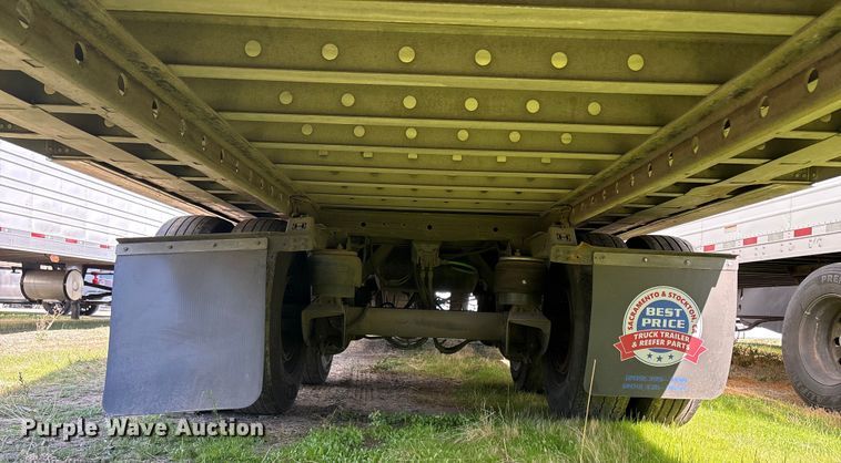 image for item YA1369 2017 CIMC 1RLR5305 refrigerated van trailer