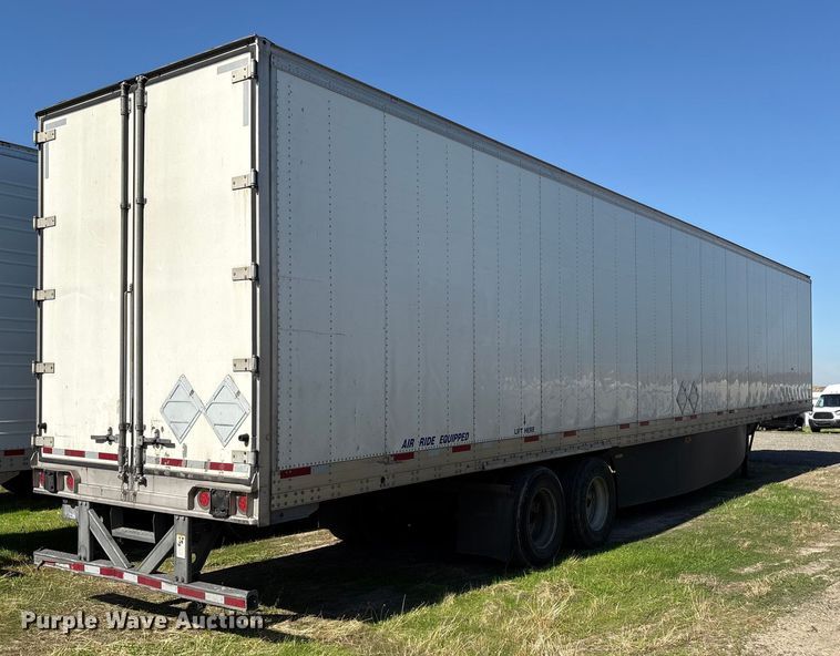 image for item YA1370 2017 CIMC 1RLR5505 refrigerated van trailer