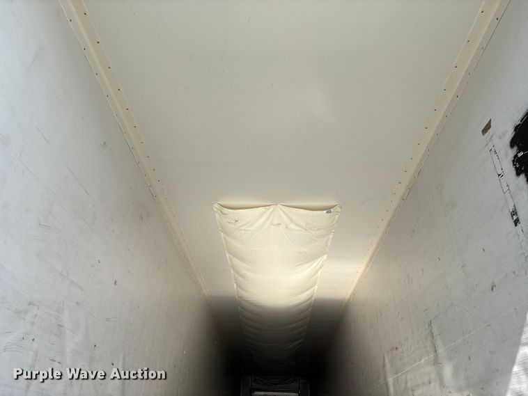 image for item YA1370 2017 CIMC 1RLR5505 refrigerated van trailer