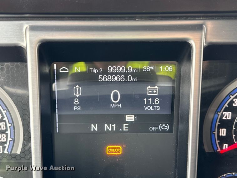 image for item YA1382 2020 Mack Anthem semi truck