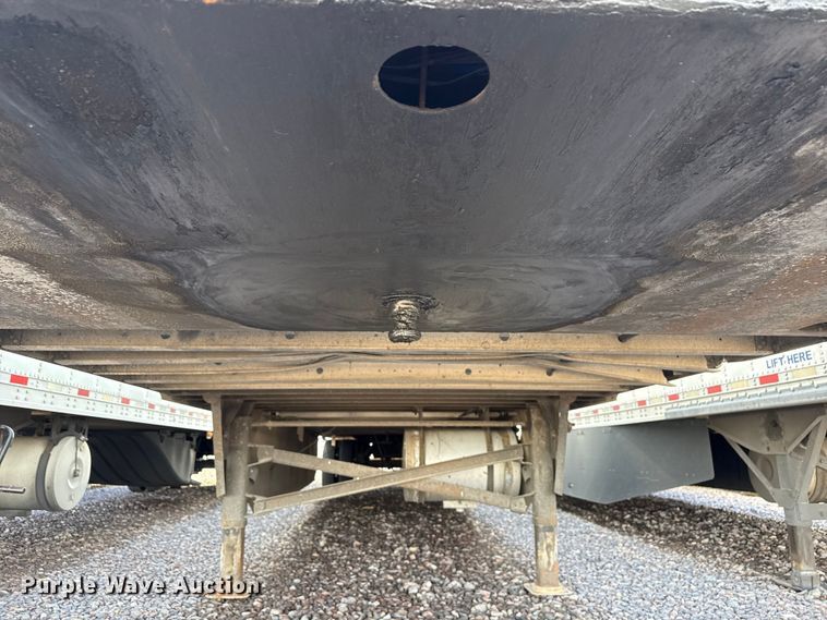 image for item YA1385 2018 Utility VS2RA refrigerated van trailer