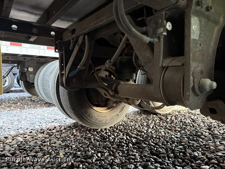 image for item YA1385 2018 Utility VS2RA refrigerated van trailer