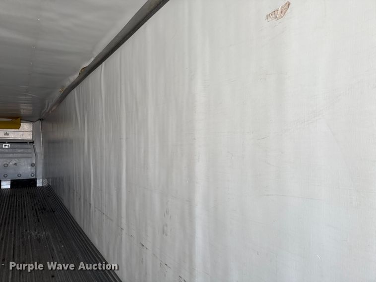 image for item YA1385 2018 Utility VS2RA refrigerated van trailer