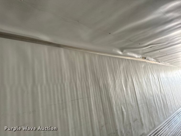 image for item YA1385 2018 Utility VS2RA refrigerated van trailer