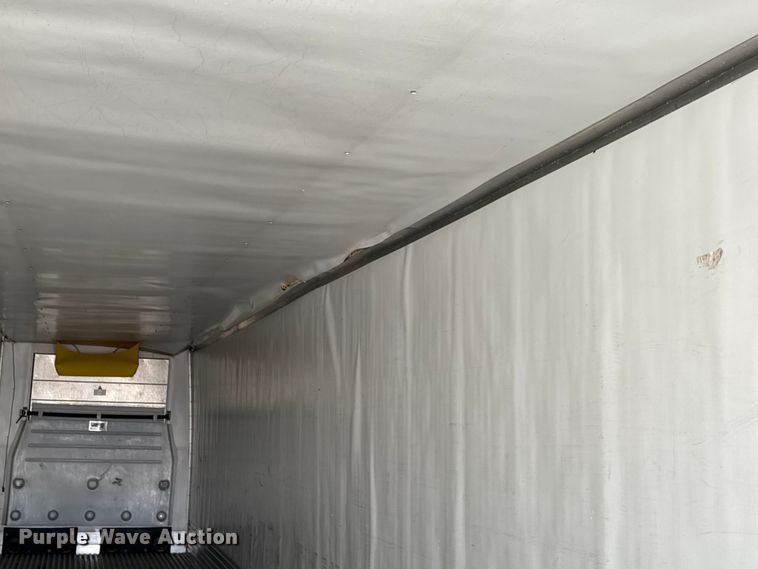 image for item YA1385 2018 Utility VS2RA refrigerated van trailer