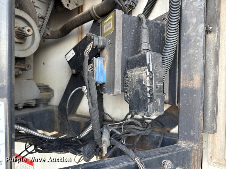 image for item YA1385 2018 Utility VS2RA refrigerated van trailer