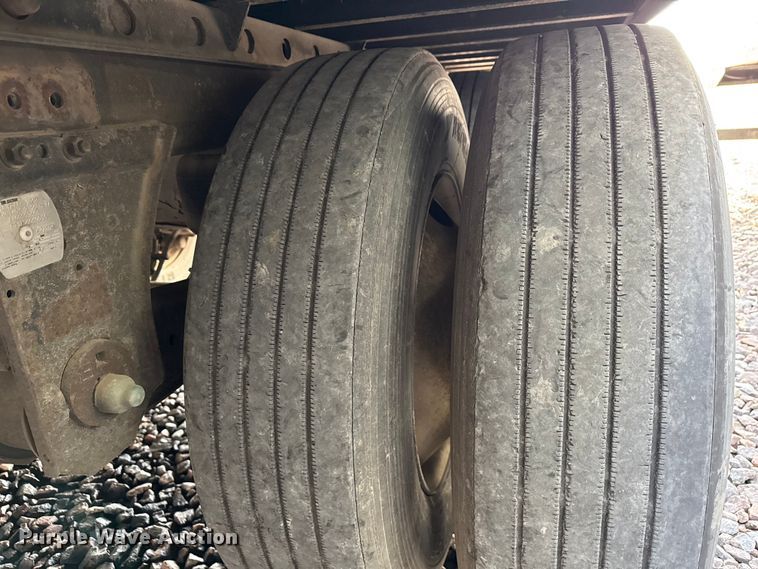 image for item YA1385 2018 Utility VS2RA refrigerated van trailer