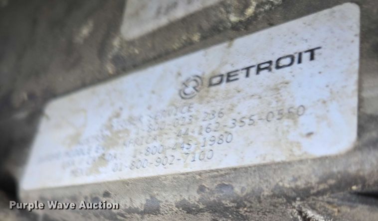 image for item YA1417 2019 Freightliner Cascadia semi truck