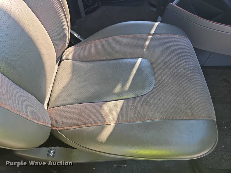 image for item YA1455 2023 Volvo VNL semi truck