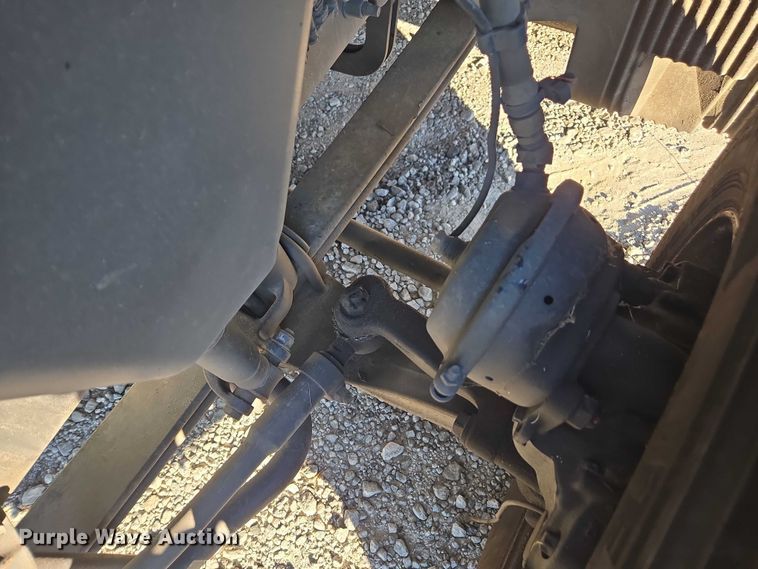 image for item YA1455 2023 Volvo VNL semi truck