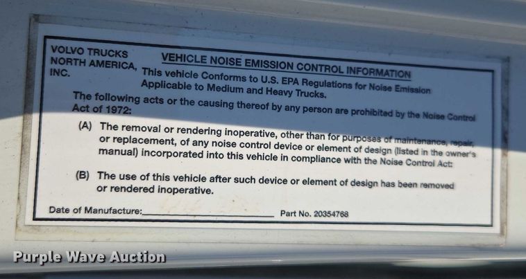 image for item YA1455 2023 Volvo VNL semi truck