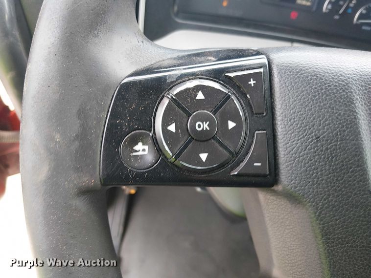 image for item YA1484 2020 Freightliner Cascadia semi truck