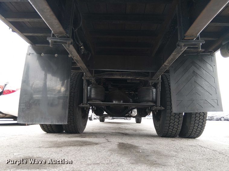 image for item YA1506 2018 Hino 268A flatbed truck