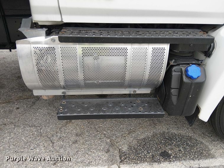 image for item YA1506 2018 Hino 268A flatbed truck