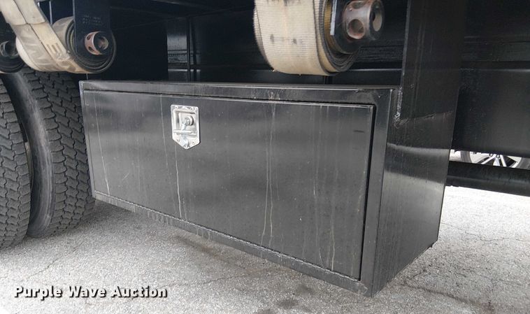 image for item YA1506 2018 Hino 268A flatbed truck