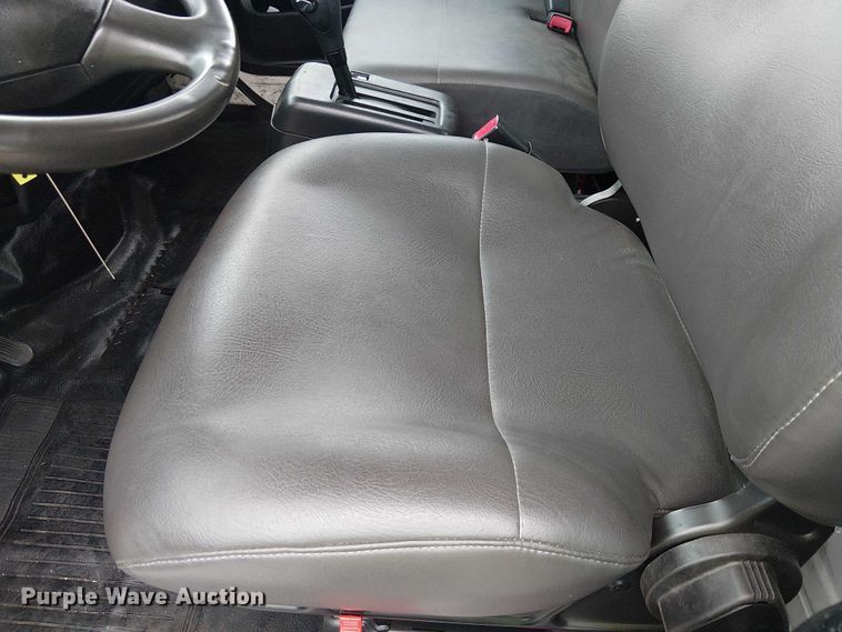 image for item YA1506 2018 Hino 268A flatbed truck