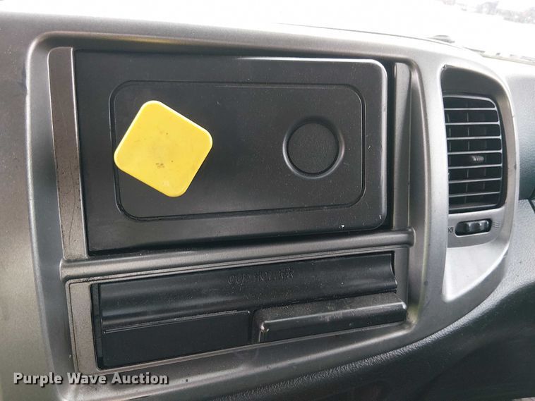 image for item YA1506 2018 Hino 268A flatbed truck