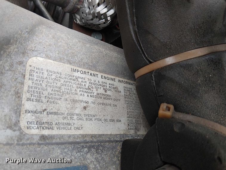 image for item YA1506 2018 Hino 268A flatbed truck