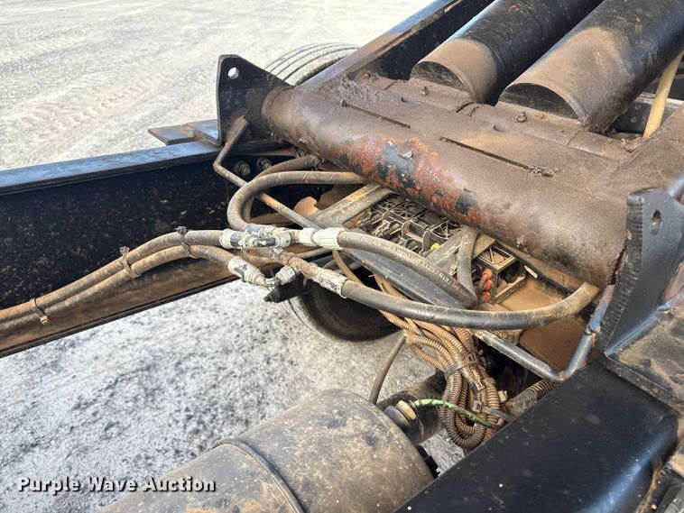 image for item YA1604 2008 Freightliner Business Class M2 grapple truck