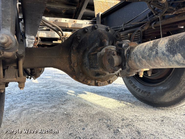 image for item YA1604 2008 Freightliner Business Class M2 grapple truck