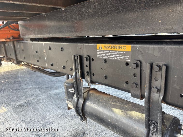 image for item YA1604 2008 Freightliner Business Class M2 grapple truck