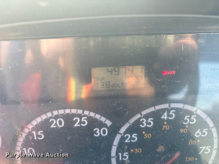 image for item YA1604 2008 Freightliner Business Class M2 grapple truck