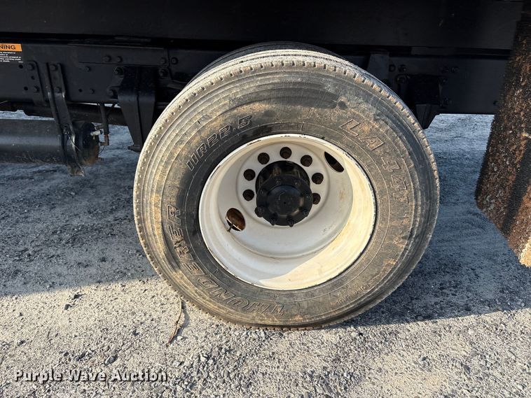 image for item YA1604 2008 Freightliner Business Class M2 grapple truck